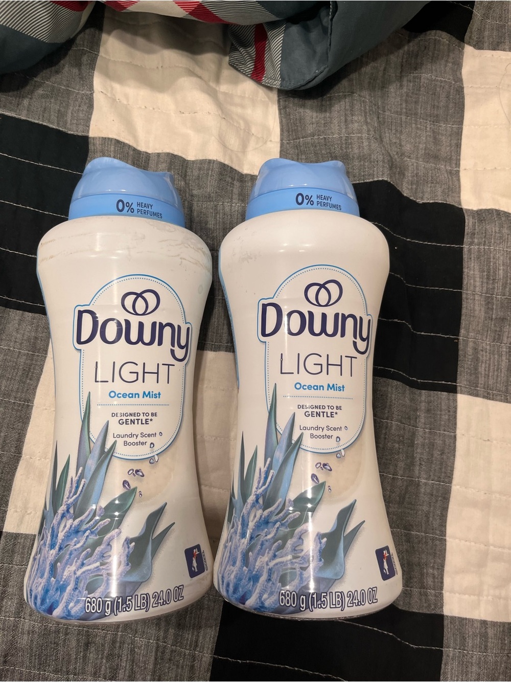 Downy Light Ocean Mist Laundry Scent Booster - Light Blue